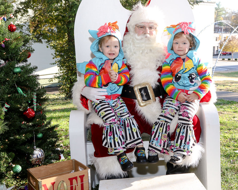 Winter Carnival _ Santa 11-24-19-8473.JPG